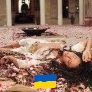 Meet your Posher, Suzanna